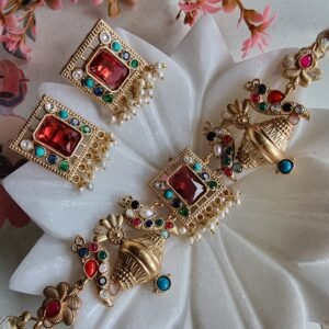 CHARULATA GOLD PLATED KUNDAN CHOKER SET FOR WOMEN