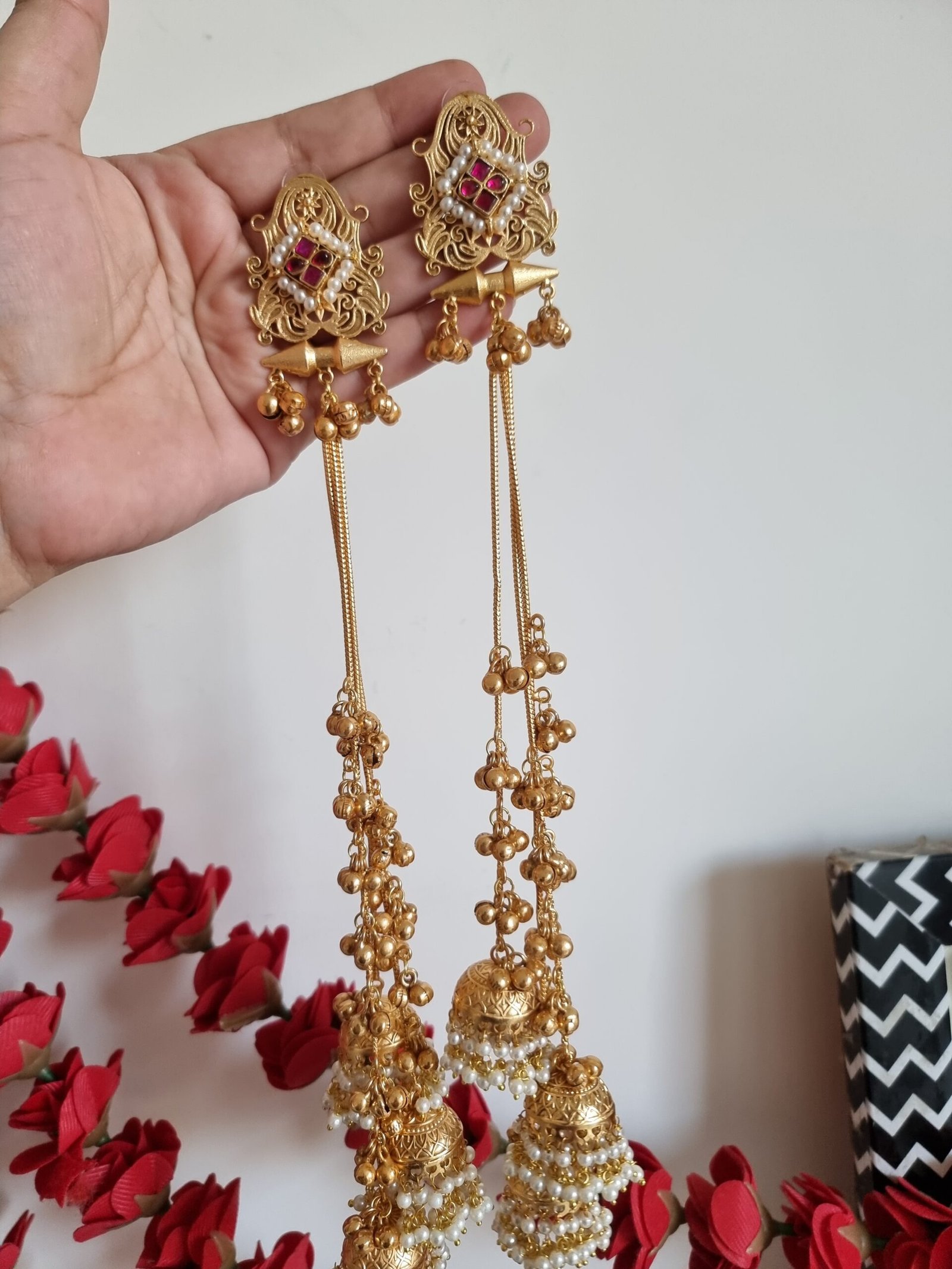 PARVATI LONG GOLD PLATED RED WHITE KASHMIRI GHOONGROO EARRINGS - Image 2