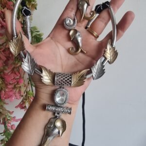 GAJGAMINI DUALTONE NECKLACE SET WITH EARRINGS FOR WOMEN